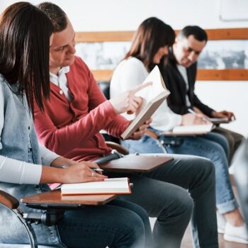 Previous thumb